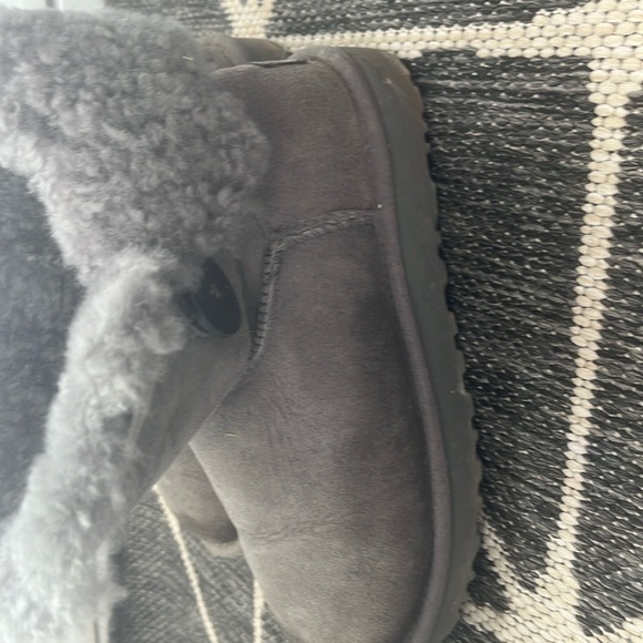 uggs boots size 6 used - Picture 3 of 4